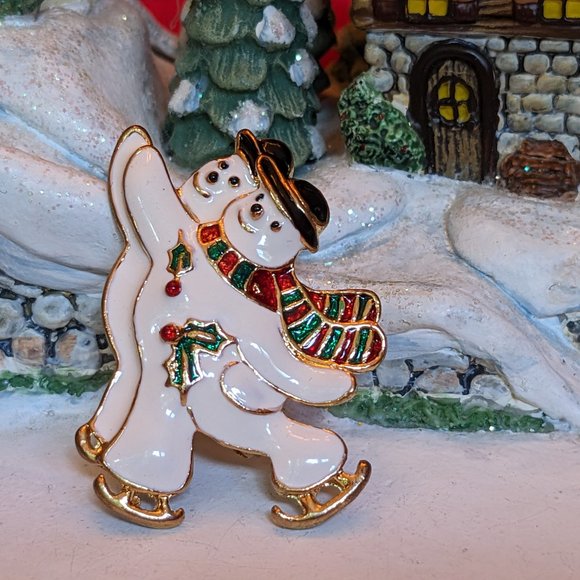 Vtg Two Snowmen Ice Skating Metallic Enamel Christmas Lapel Brooch Pin In Box - Picture 1 of 6